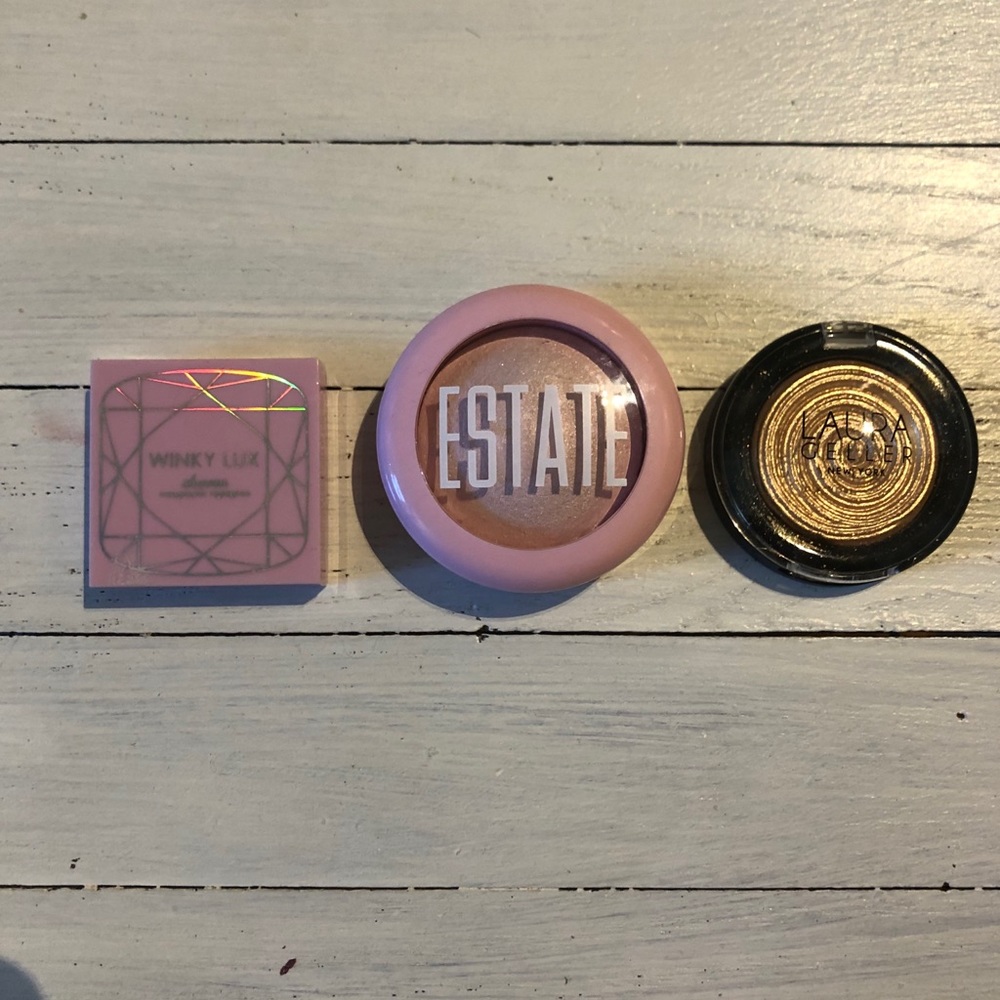 Assorted highlighters